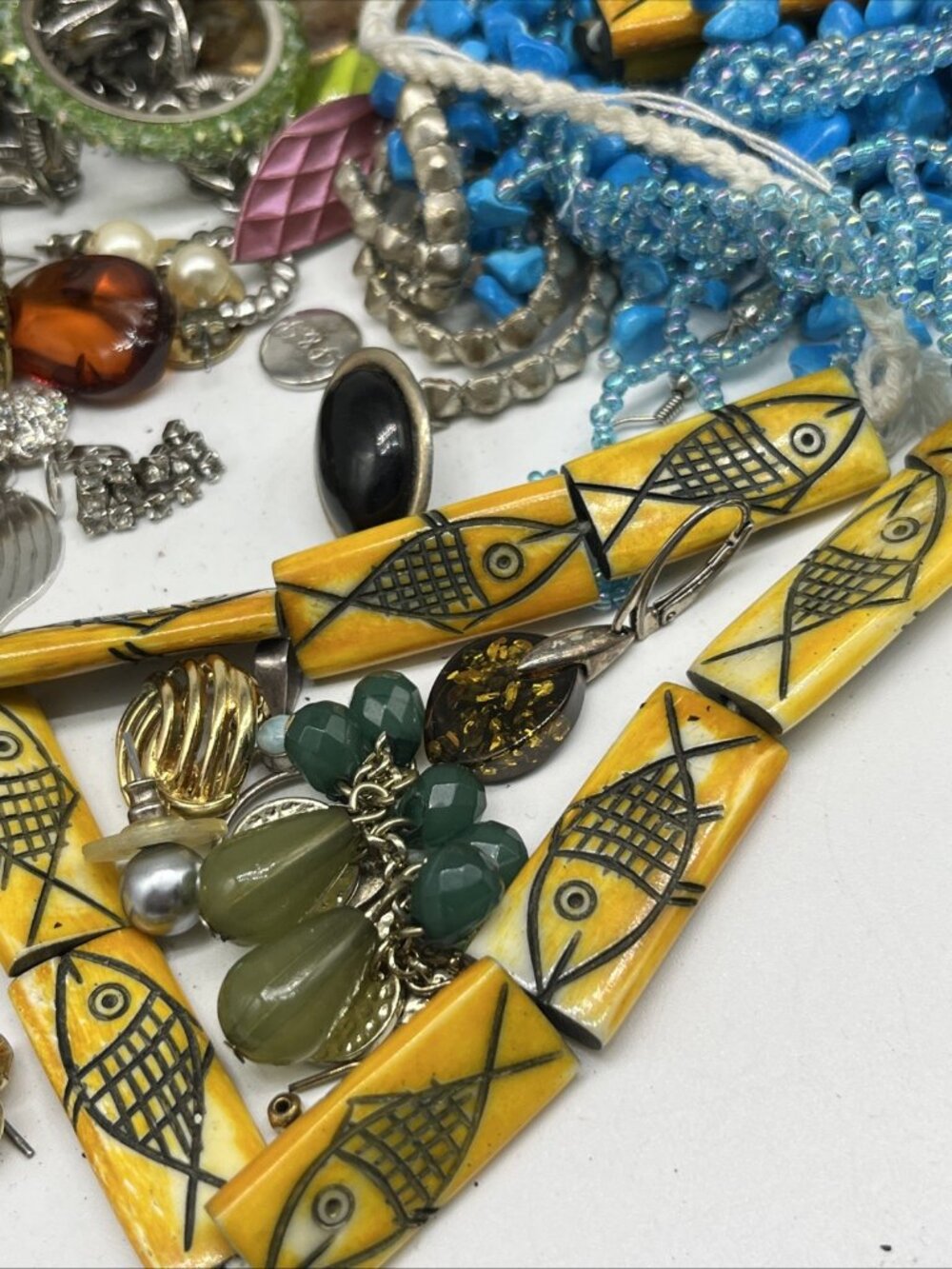 Bag Lot Broken Jewelry For Repair Crafting Salvage - Picture 2 of 9